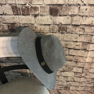 Black and White Wide-Brim Sun Hat with Black Band